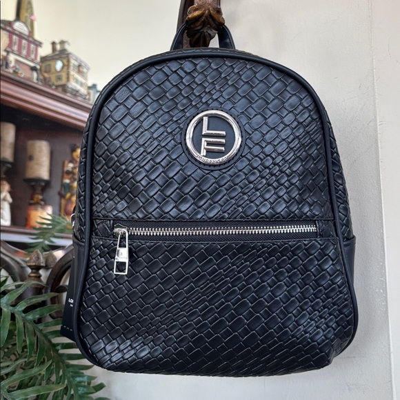 Brand New London Fog Bowery Medium Size Woven Zip Backpack Black Vegan Leather main image 11